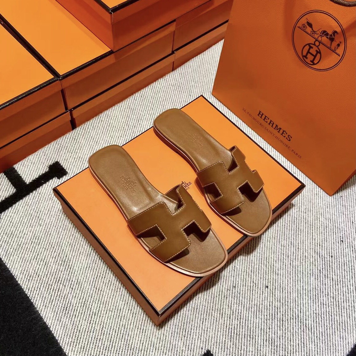 에르메스 올수공 오란 슬리퍼 샌들 스위프트 22